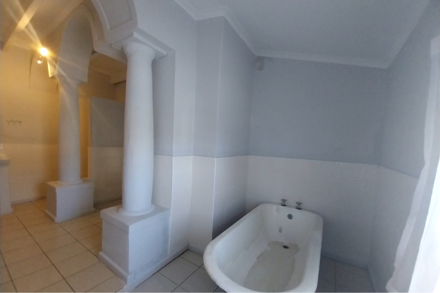 4 Bedroom Property for Sale in Heidelberg Western Cape